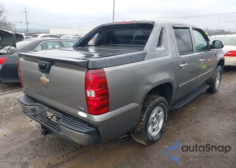 2007 Chevrolet Avalanche 1500 Ls z USA, uszkodzony, nr VIN 3GNFK12327G309001